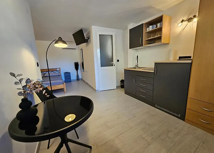 Guest house Keser 3*