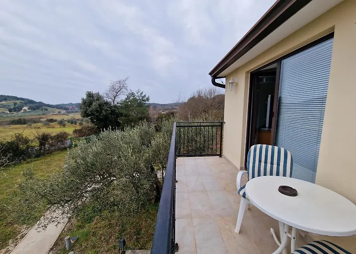 Keser 3* ロヴィニ